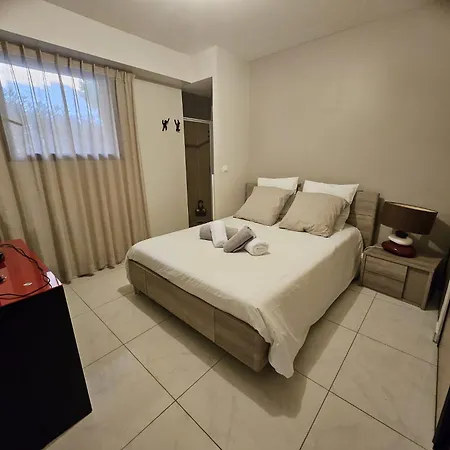 Petit Paradis A T4 Piscine Clim Parking Fibre Coffre-fort Apartment